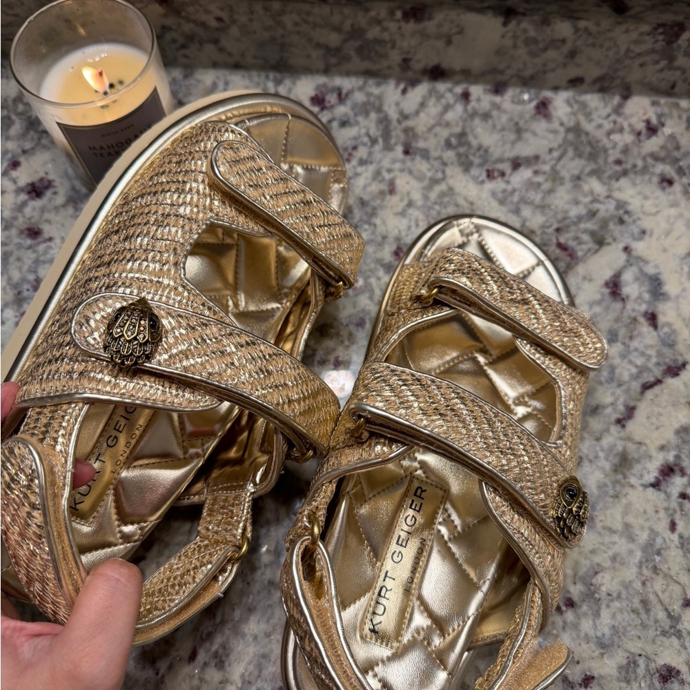 Kurt Geiger Metallic Gold Quilted Slide Sandals 38.5 - Picture 8 of 10